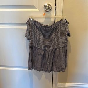 Old navy shirt, worn once